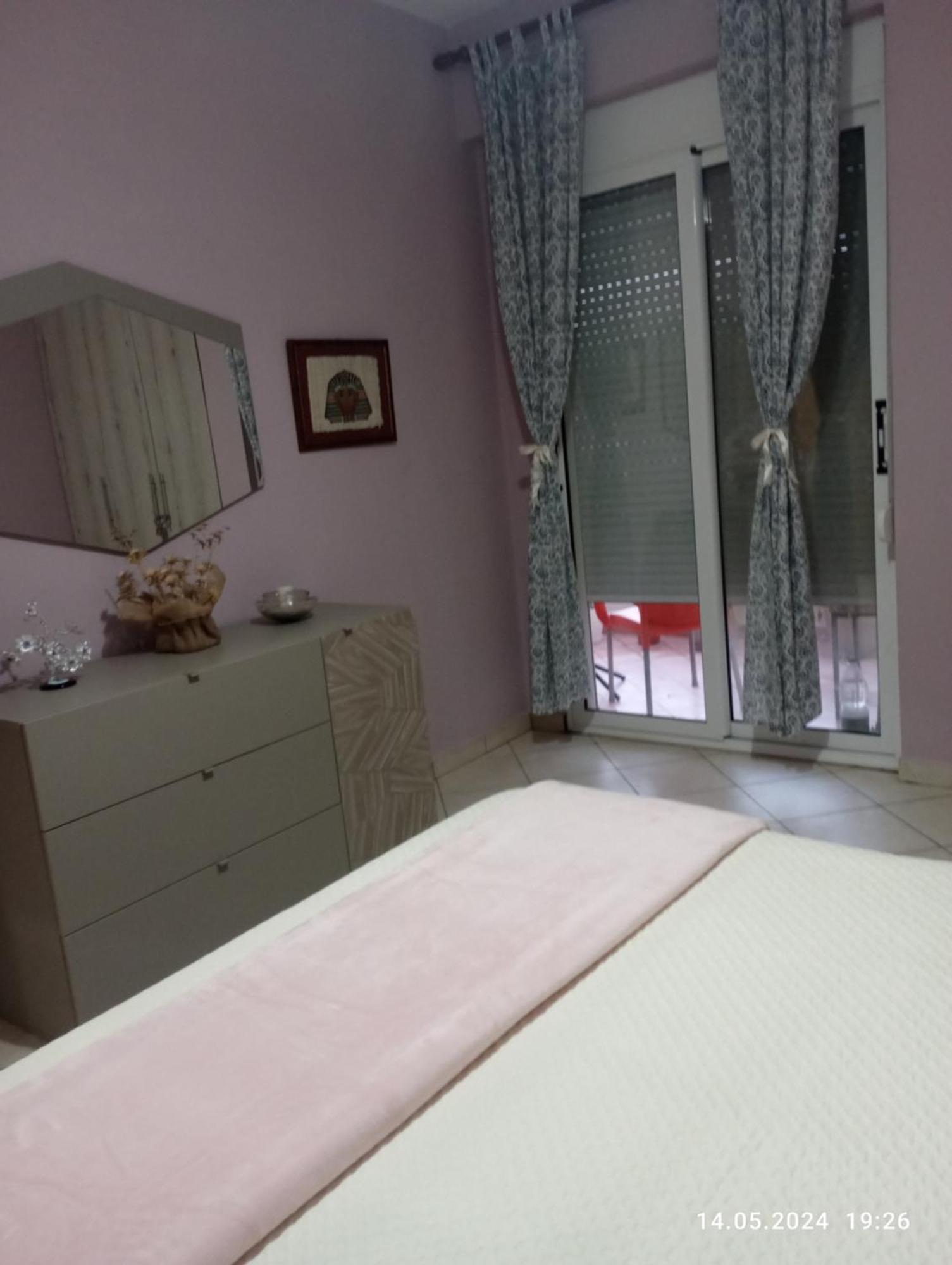 Sarah Appartamento Vlorë Exterior foto